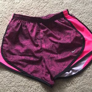 Women’s Nike Tempo Running Shorts